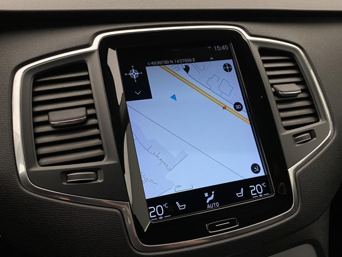 Volvo XC90 D5 AWD MOMENTUM AUT REZERVACE 2.0 d Momentum