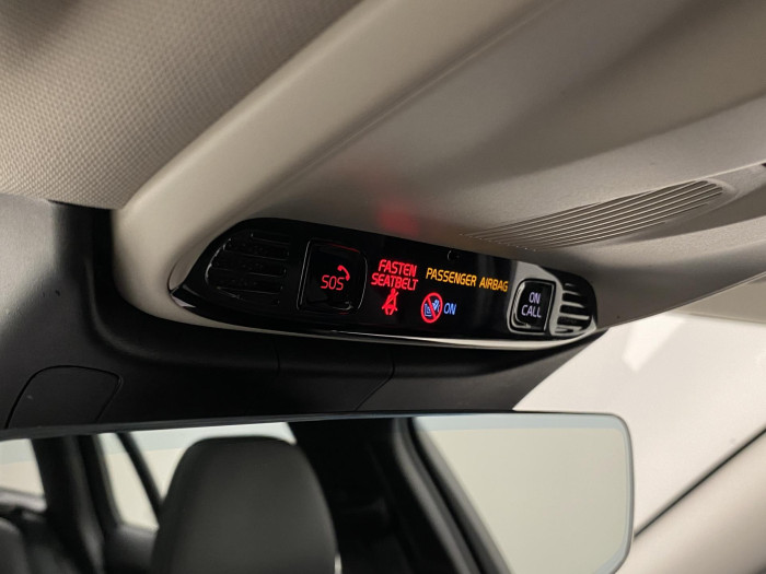 Volvo V60 CC B4 AWD MOMENTUM AUT 2.0 CC CC Momentum