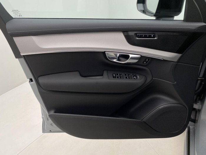 Volvo XC90 B5 AWD BLACK EDITION PLUS 7m