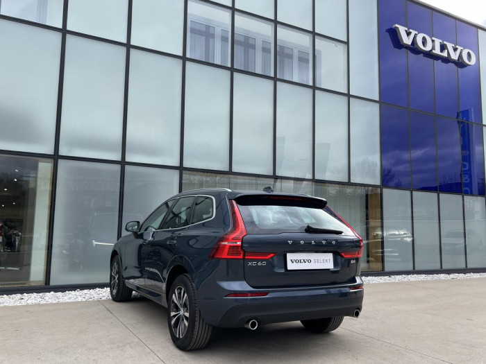 Volvo XC60 B4 MOMENTUM Aut 2.0 Momentum