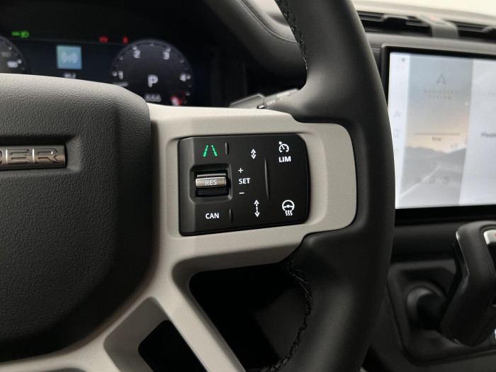 Land Rover Defender 110 D200 S AWD Aut 3.0 d