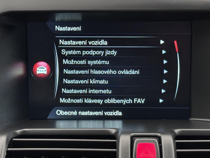 Volvo XC60 D4 SUMMUM AUT CZ 2.4 d Summum