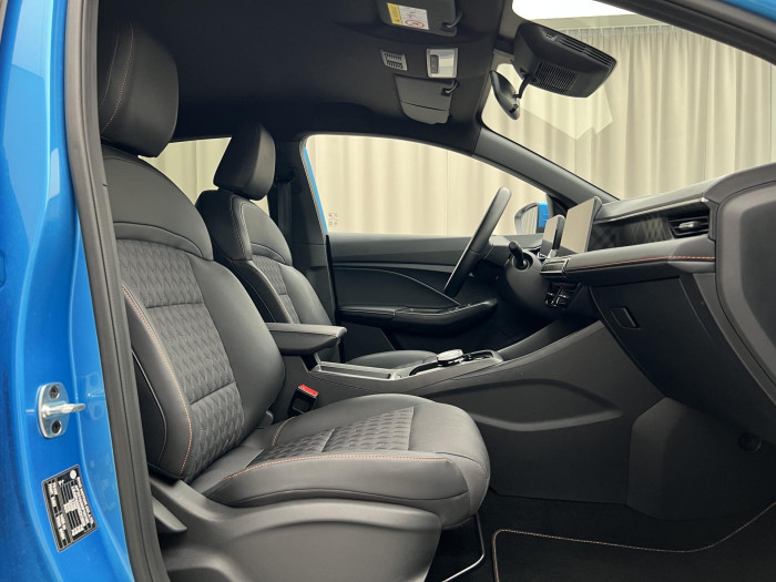 MG MG3 EXCLUSIVE HYBRID+ AUT CZ 1.maj 1.5 Exclusive