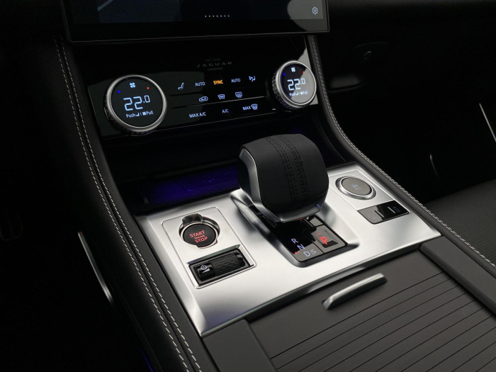 Jaguar F-Pace D300 R-DYNAMIC HSE AWD AUT 3.0 d Dynamic