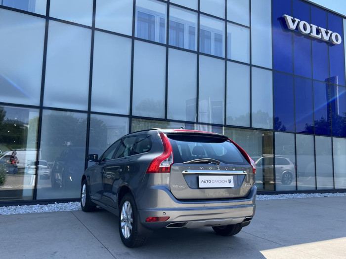 Volvo XC60 D4 AWD MOMENTUM Aut 2.4 d Momentum