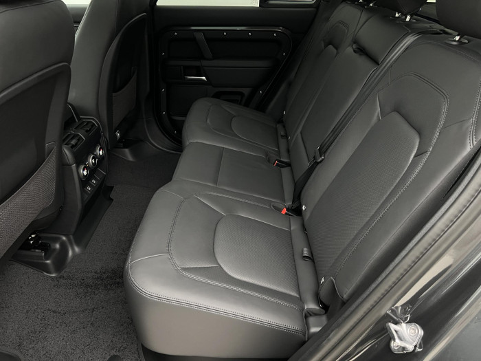 Land Rover Defender 110 P425 X-DYNAMIC HSE AWD Aut 5.0 Dynamic