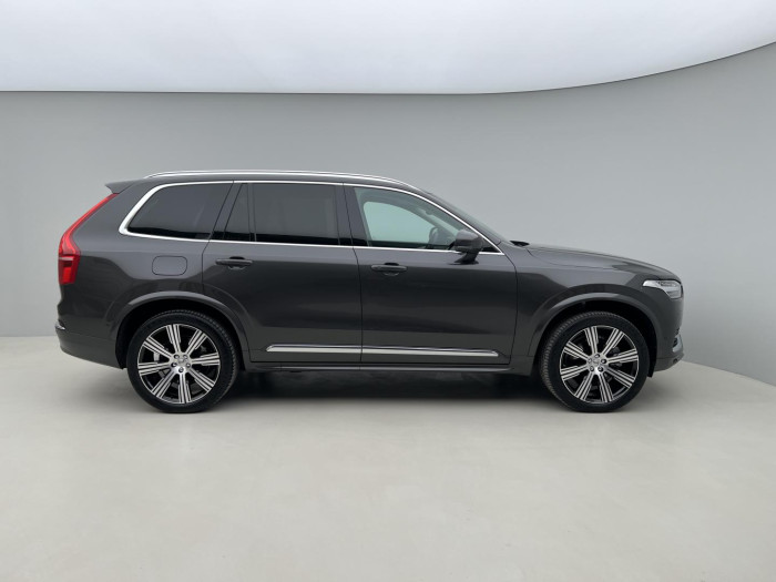 Volvo XC90 B5 AWD PLUS BRIGHT 7MÍSTNÁ Aut