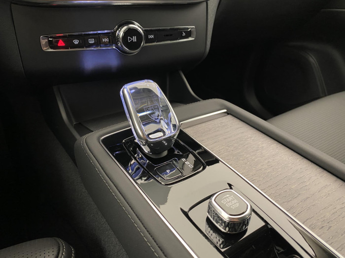 Volvo XC90 T8 AWD RECHARGE BRIGHT PLUS 7m