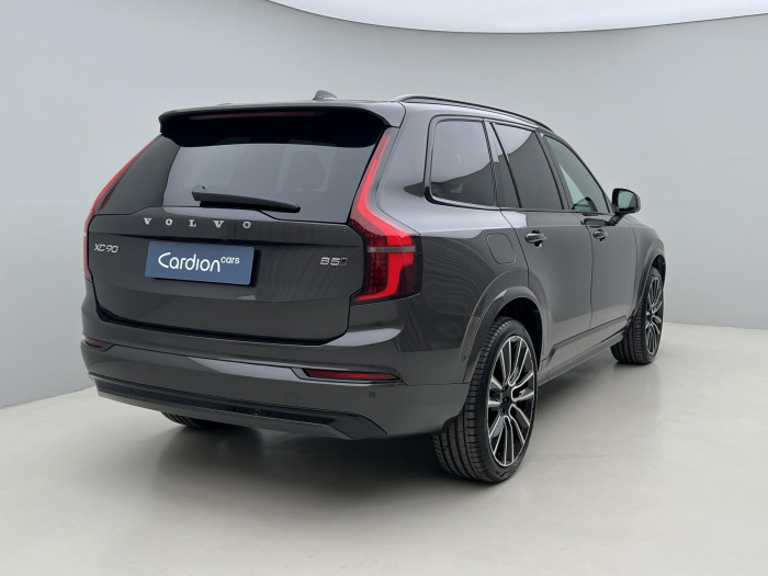 Volvo XC90 B5 AWD DARK ULTRA AUT