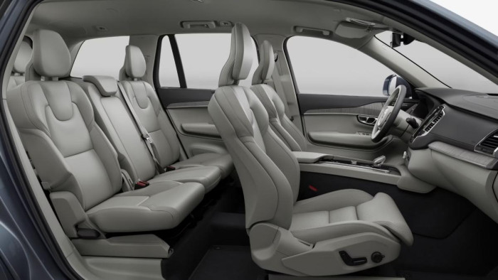 Volvo XC90 B5 AWD AUT BRIGHT PLUS 7-míst