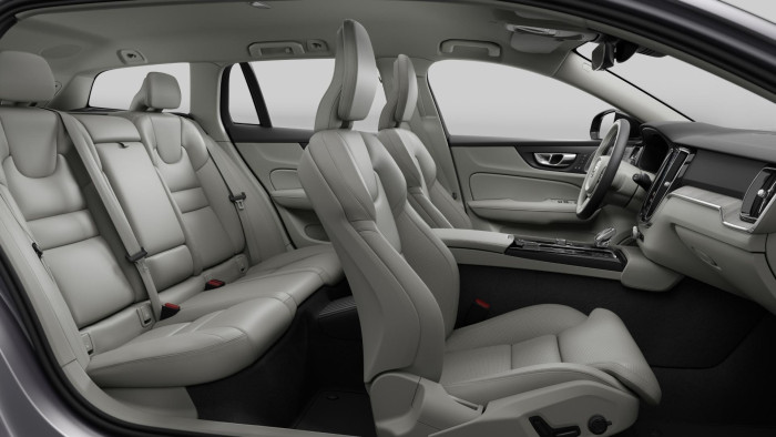 Volvo V60 T6 AWD Plug-in DARK PLUS