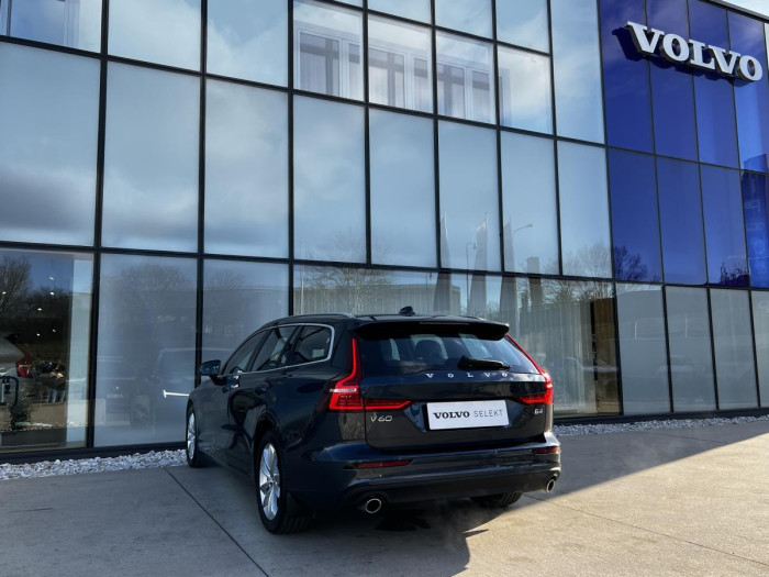 Volvo V60 B4 MOMENTUM Aut 1.maj. 2.0 Momentum