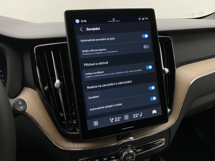 Volvo XC60 B5 AWD AUT DARK PLUS