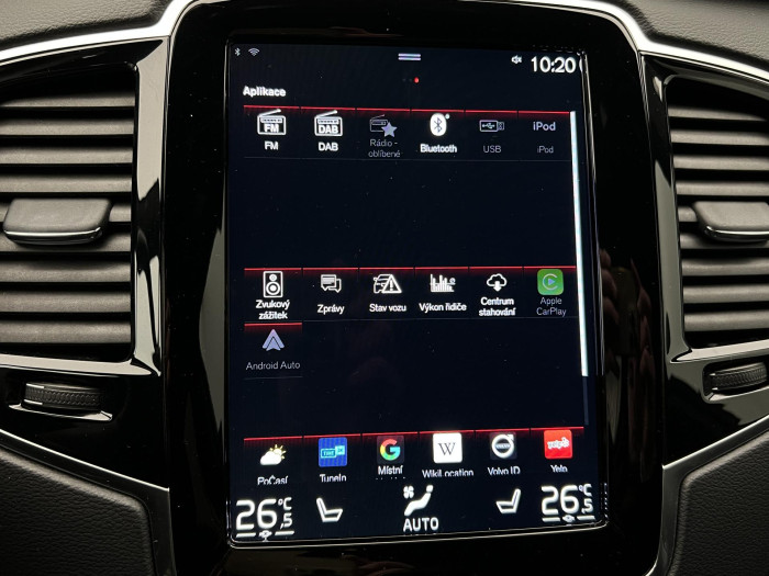 Volvo XC90 B6 AWD R-DESIGN AUT REZERVACE