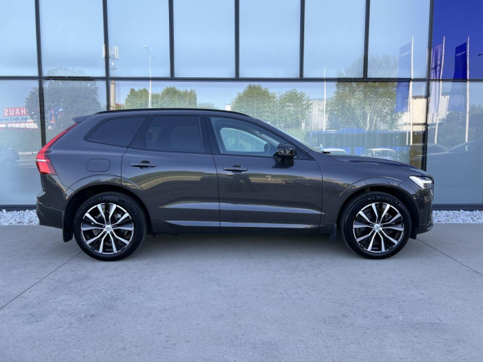 Volvo XC60 B4 PLUS DARK Aut 1.maj. 2.0 Plus