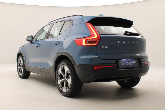 Volvo XC40 B5 AWD PLUS AUT REZERVACE