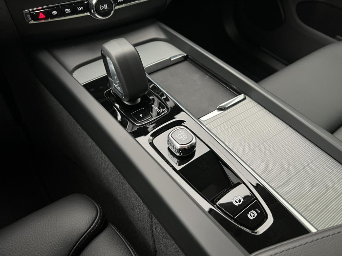 Volvo XC60 T6 AWD RECHARGE PLUS BRIGHT