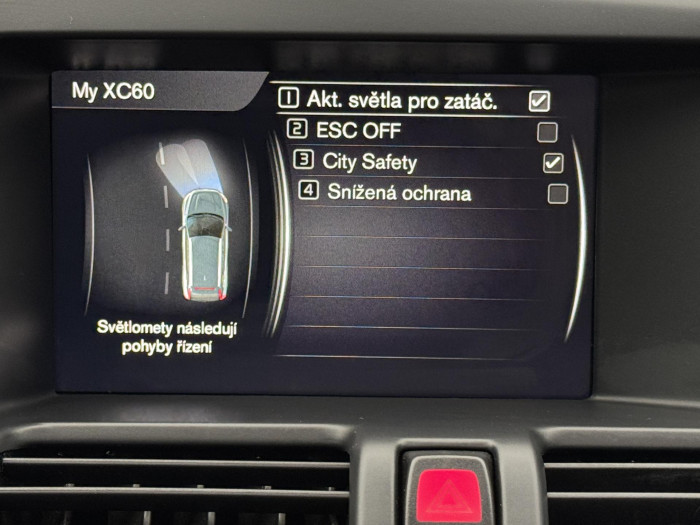 Volvo XC60 D4 AWD SUMMUM AUT 2.4 d Summum