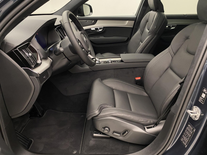 Volvo XC90 B5 AWD AUT BLACK EDITION ULTRA 2.0 Edition