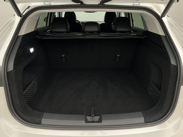 MG HS 1.5 TGI EXCLUSIVE AUT CZ 1.maj 1.5 Exclusive