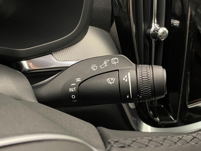 Volvo V60 B4 AUT BRIGHT PLUS