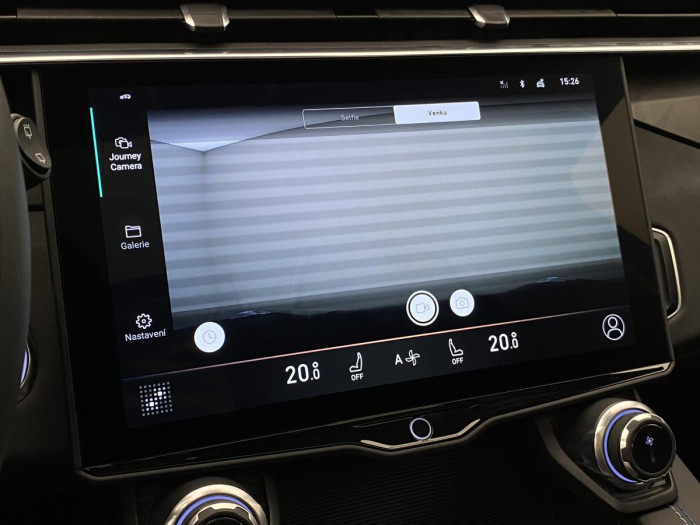 Lynk & Co 01 PHEV DCT AUT 1.maj