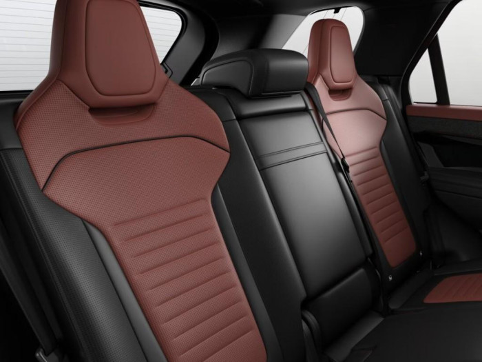 Land Rover Range Rover Sport P635 SV AWD AUT