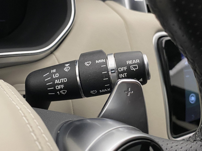 Land Rover Range Rover Sport 4.4 SDV8 AWD HSE REZERVACE