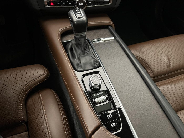 Volvo V90 CC D5 AWD PRO AUT 2.0 d CC CC