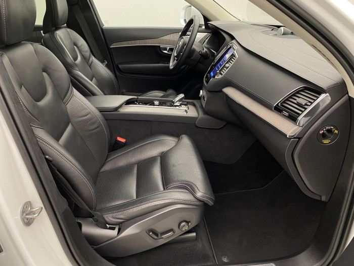 Volvo XC90 T8 RECHARGE BRIGHT ULTIMATE 7m