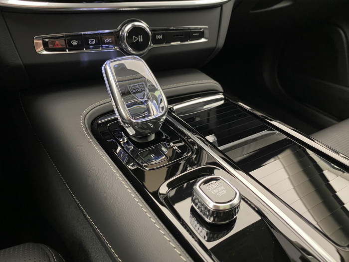 Volvo V90 T8 AWD Plug-in BRIGHT ULTRA