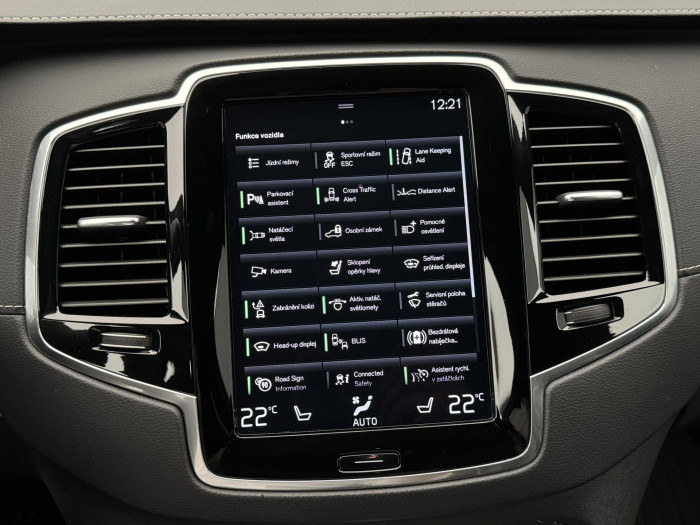 Volvo XC90 B5 AWD R-Design AUT REZERVACE