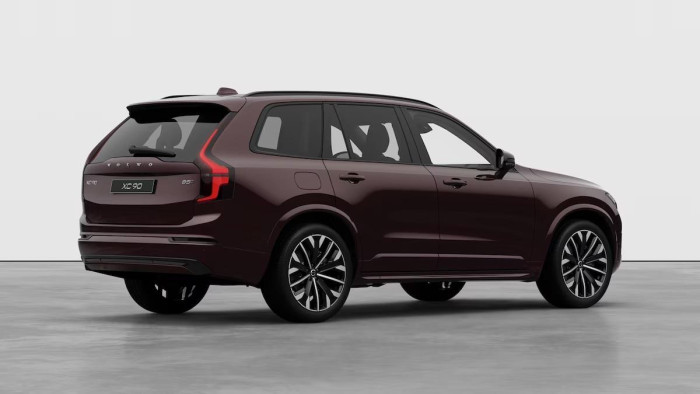 Volvo XC90 B5 AWD AUT DARK PLUS 7 míst
