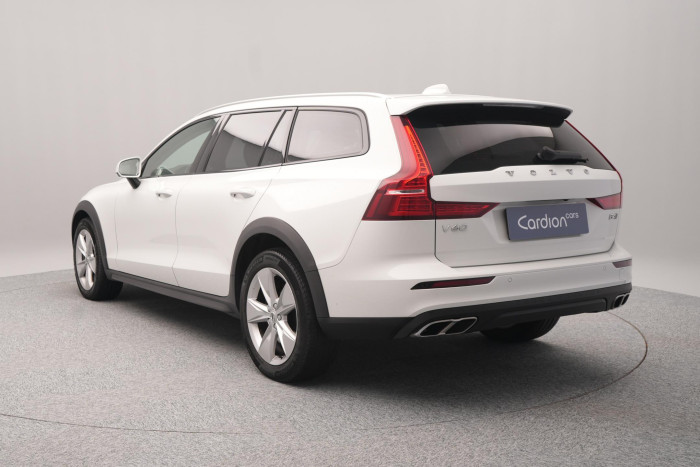 Volvo V60 CC B4 AWD MOMENTUM AUT 2.0 CC CC Momentum