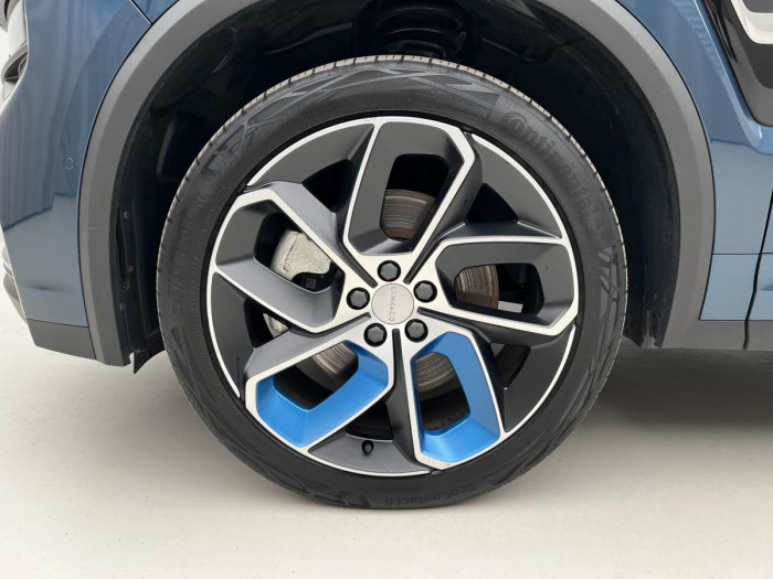 Lynk & Co 01 PHEV DCT 1.maj.