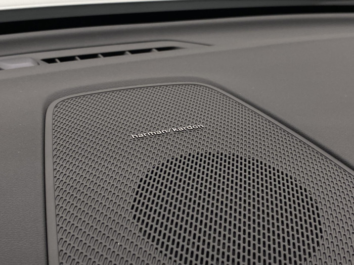 Volvo XC60 B5 AWD AUT PLUS BLACK EDITION