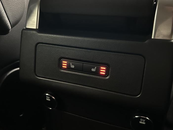 Land Rover Discovery 3.0 TDV6 HSE AWD AUT CZ