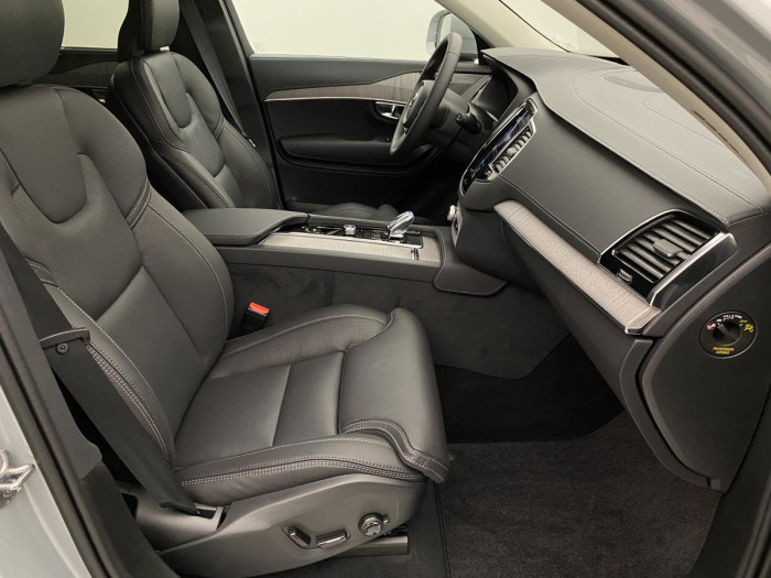 Volvo XC90 B5 AWD AUT BRIGHT PLUS 7míst 2.0 Plus