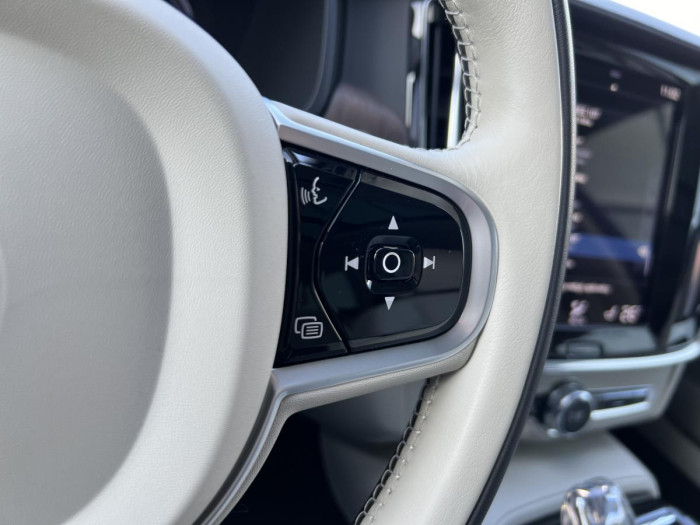 Volvo V90 T8 AWD INSCRIPTION RECHARGE