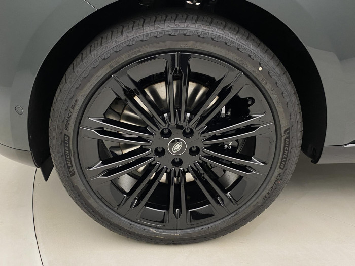 Land Rover Range Rover P530 AUTOBIOGRAPHY SWB