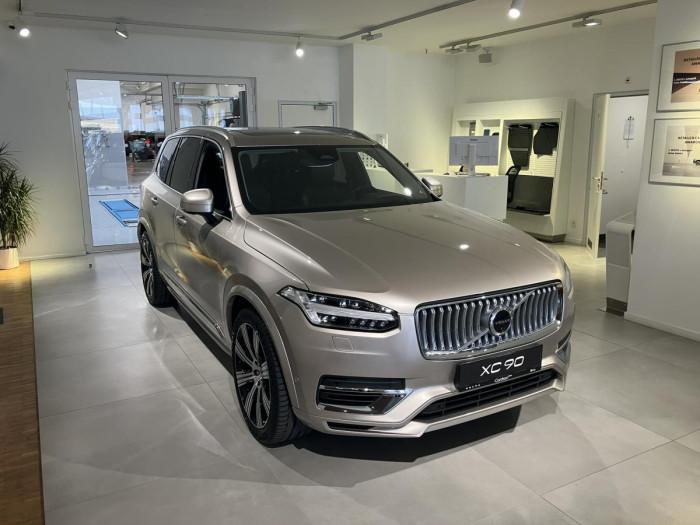 Volvo XC90 T8 AWD AUT  ULTRA 7-míst