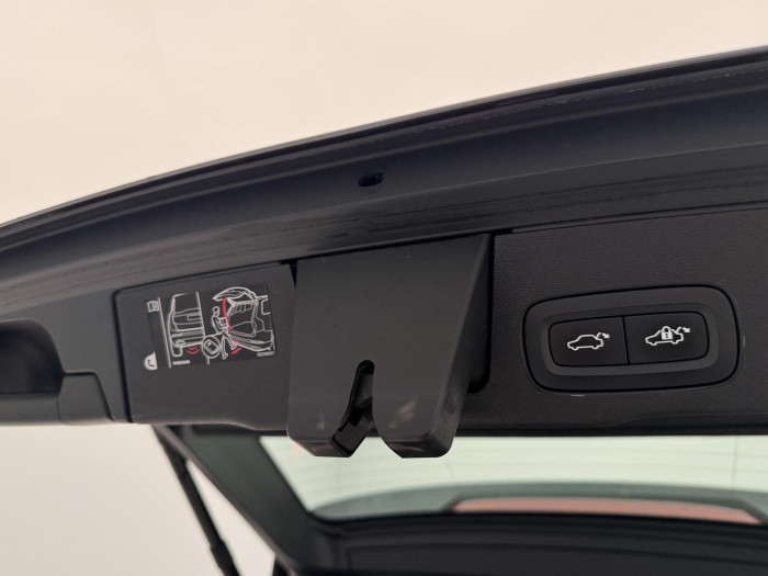 Volvo XC60 T6 AWD RECHARGE INSCRIPTION