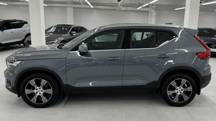 Volvo XC40 D3 INSCRIPTION REZERVACE 2.0 d