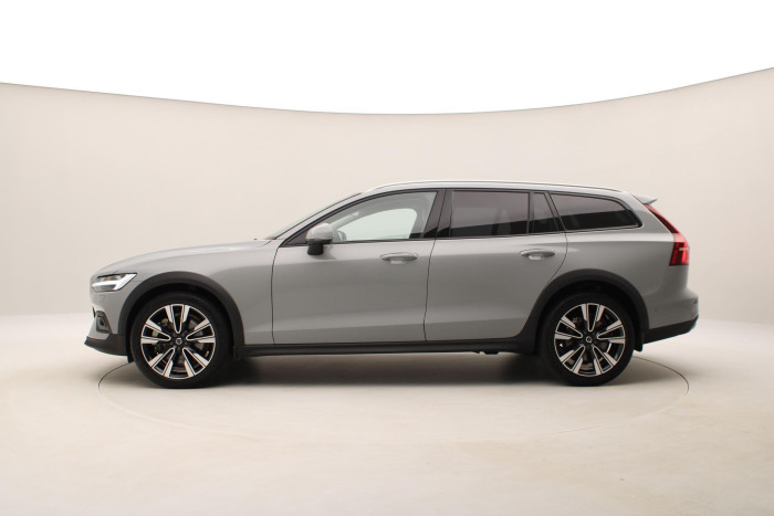 Volvo V60 CC B5 AWD PLUS AUT 1.maj.