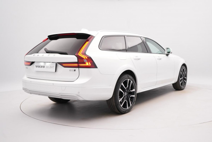 Volvo V90 CC B5 AWD ULTIMATE AUT 1.maj. 2.0 CC CC