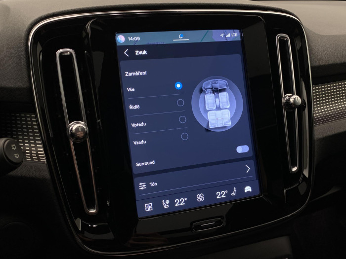 Volvo XC40 TWIN ENGINE ULTIMATE CZ