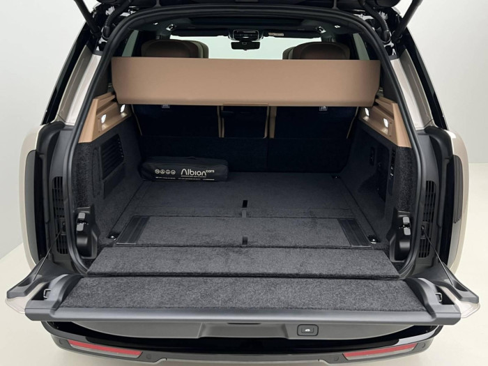 Land Rover Range Rover P460e AUTOBIOGRAPHY