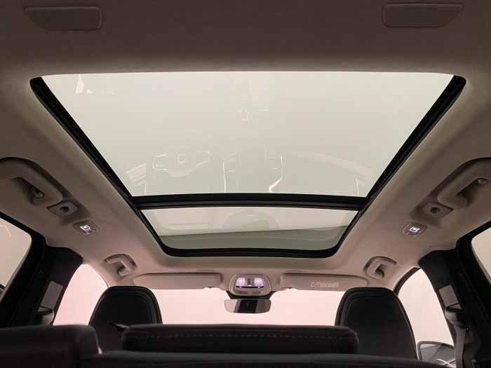 Volvo XC90 B5 AWD ULTIMATE DARK CZ 7míst