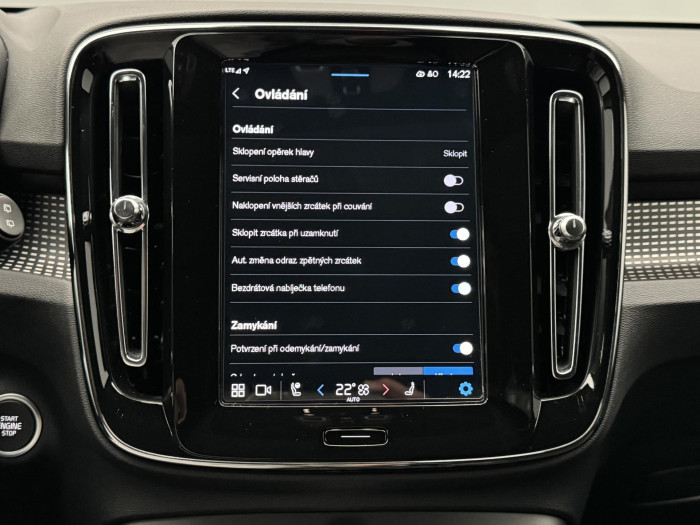 Volvo XC40 B3 ULTIMATE AUT