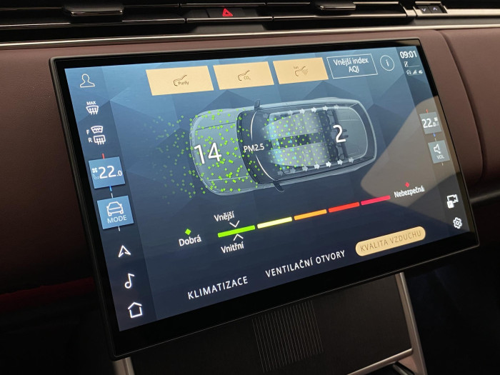 Land Rover Range Rover P550e AUTOBIOGRAPHY